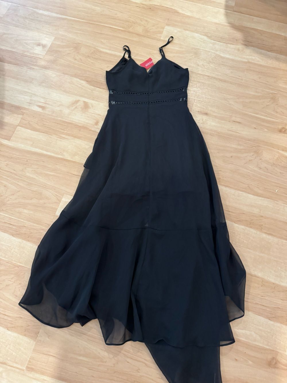 NWT Guess Y2K Black Mira Maxi Ruffle Dress with Spaghetti Straps Size Small - Picture 4 of 6
